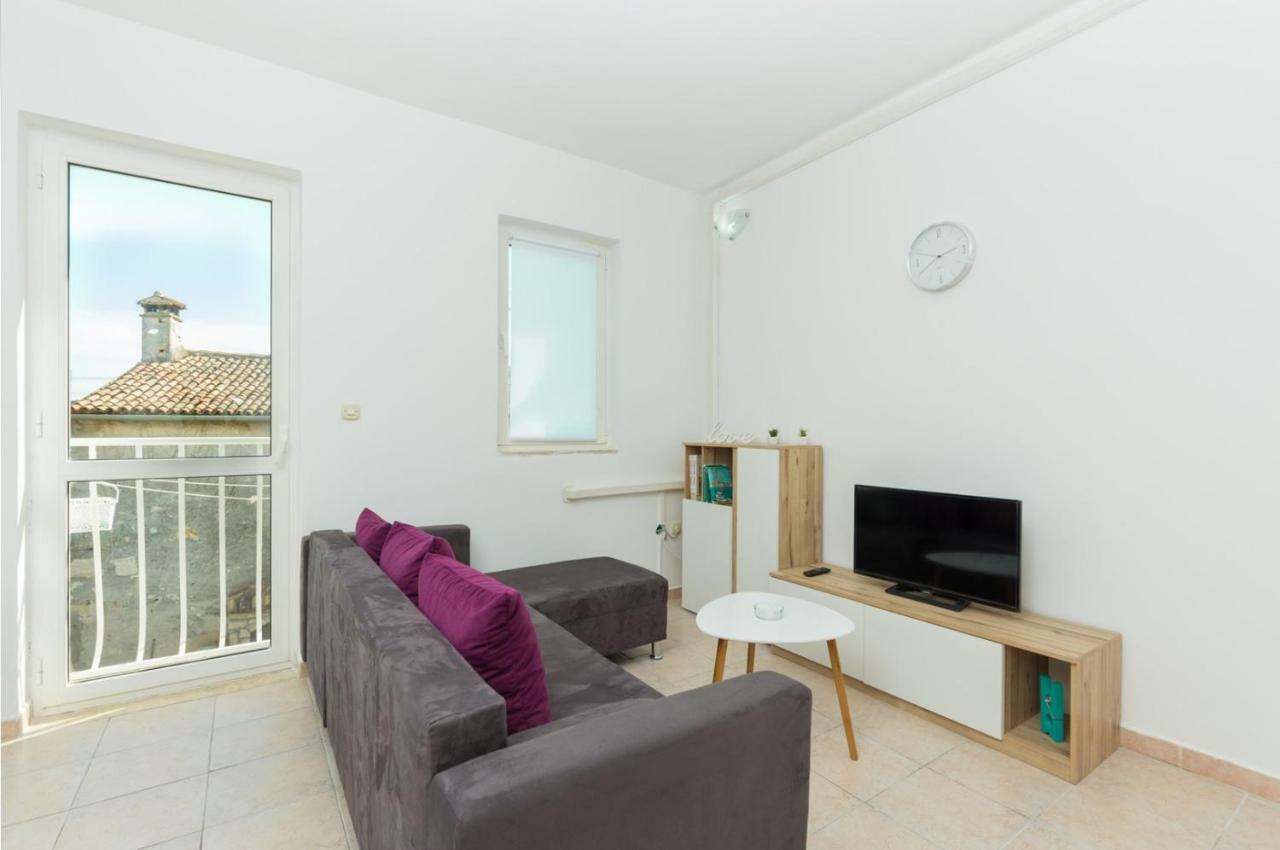 Apartment Kucera Ровинь Экстерьер фото